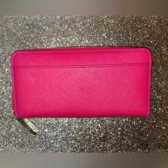🎉HP🎉EUC-RebeccaMinkoff Fuschia Pink/Gold Saffiano Leather Zip Around Wallet✨💕 - Picture 5 of 16